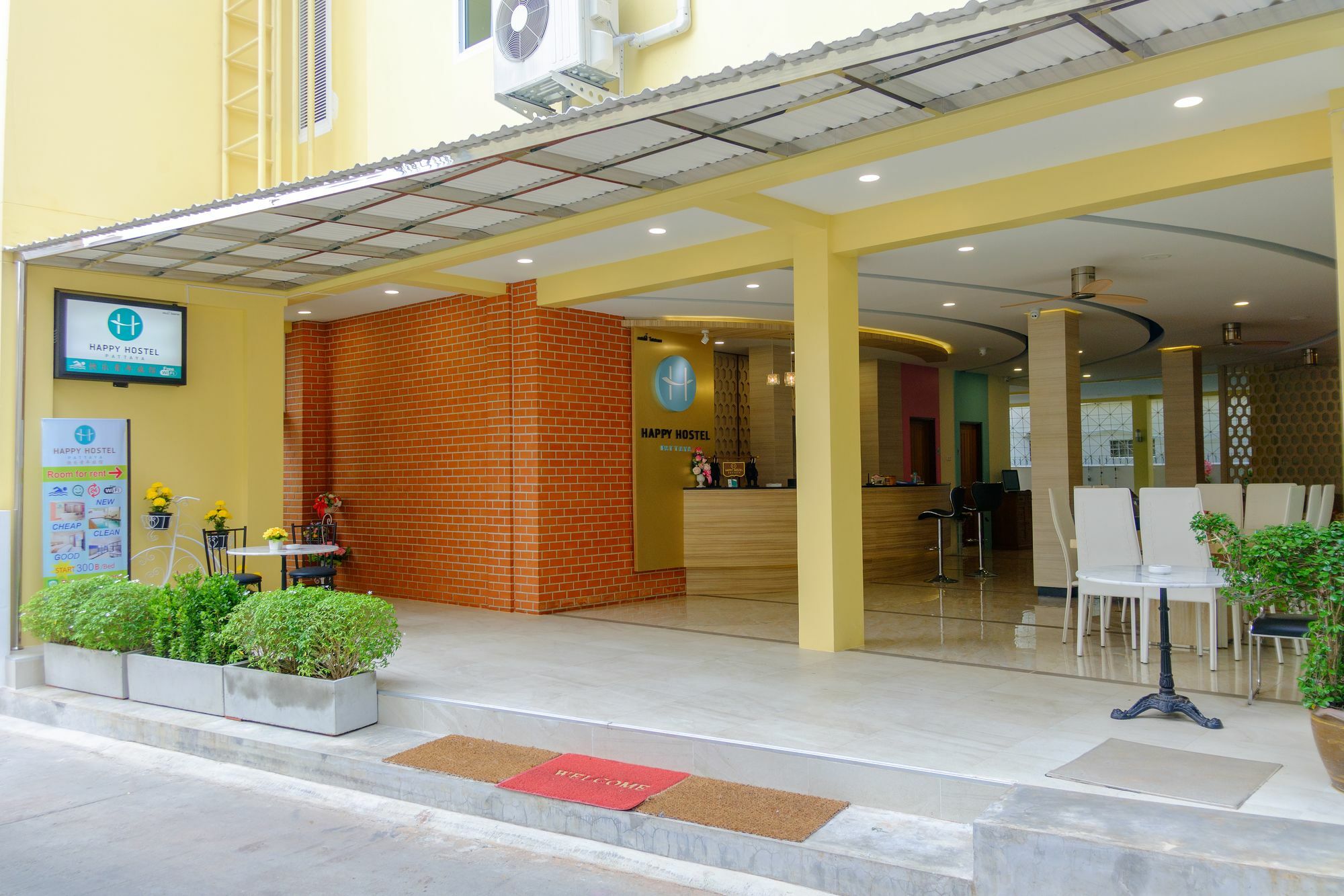 Happy Hostel Pattaya Exterior foto